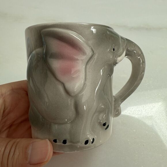 VTG 70s 80s 3D Mug Set (2) Cup Hand Painted JSNY Taiwan Elephant Ostrich - Picture 2 of 6